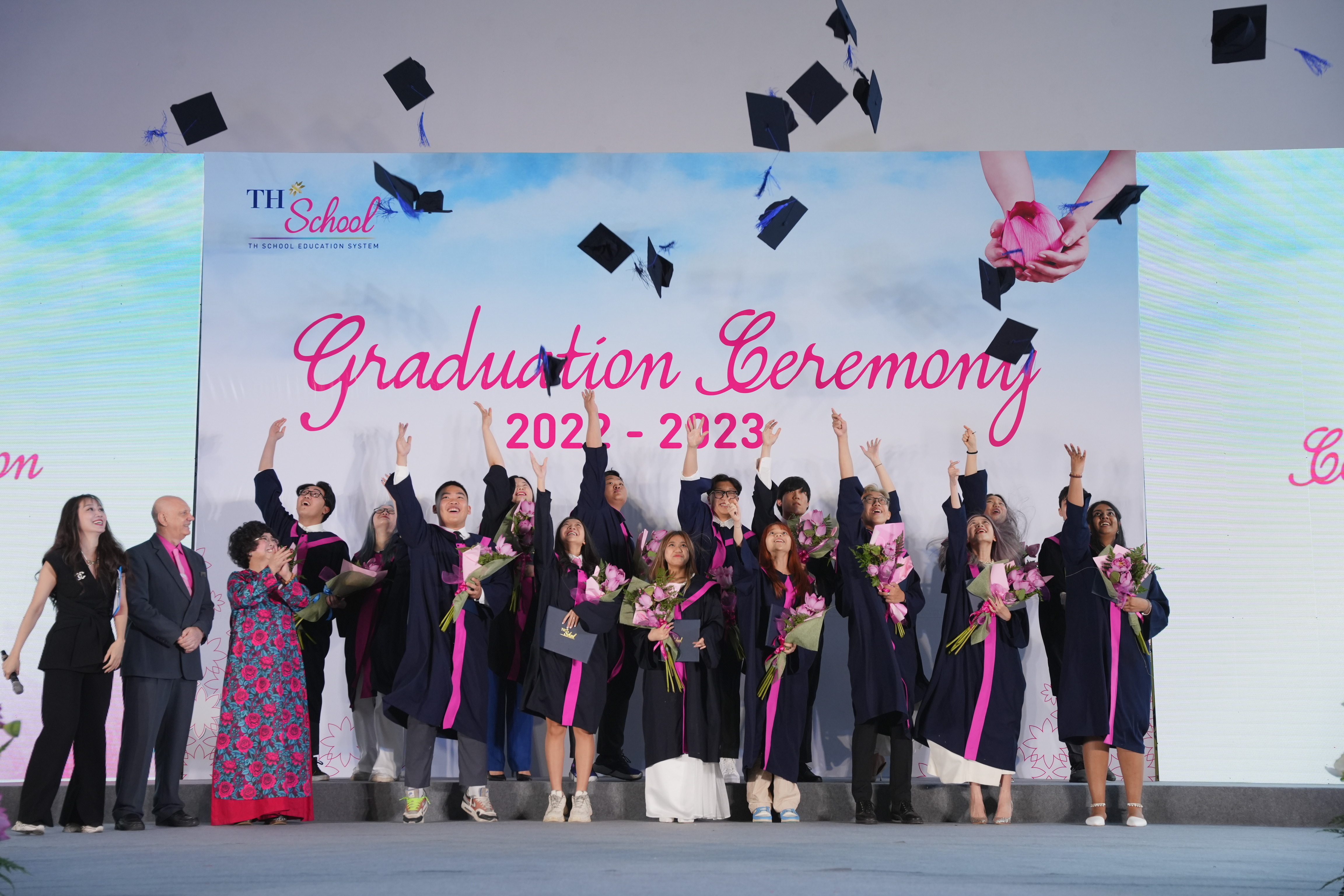 Graduation Ceremony for Grade 12th students at TH School Chua Boc campus - The journey of the youth moments